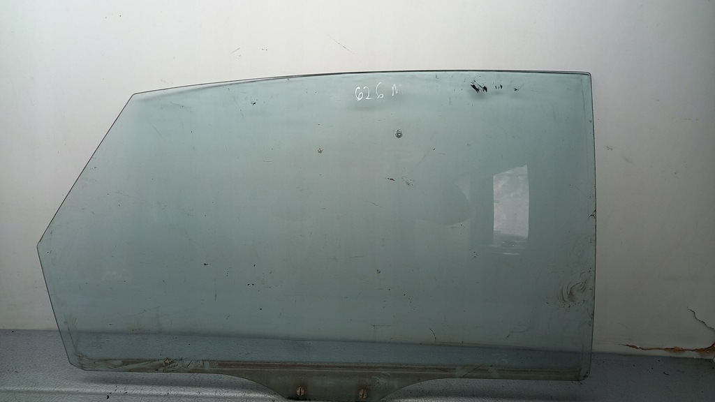 фото №1, Скло права задня mazda 626