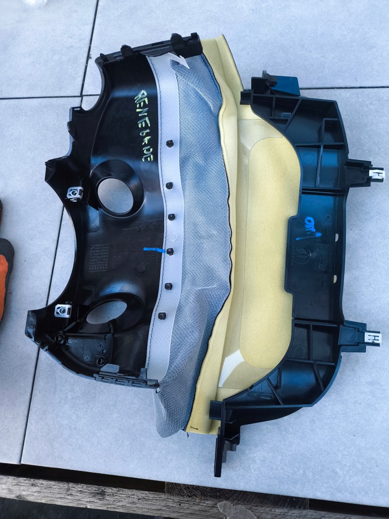 фото №3, Jeep renegade корпус колонки кермового jeep renegade 735579367 ?