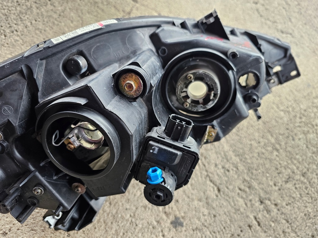 фото №14, Mazda 5 лампа левая передняя перед p5115l