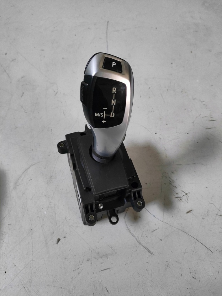 фото №1, Bmw f10 ручка домкрат перемикання передач 9218101