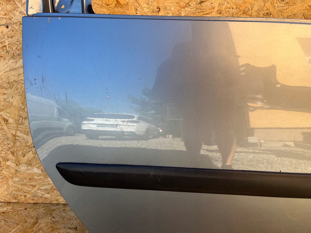 фото №4, Skoda roomster дверь задние задняя правое