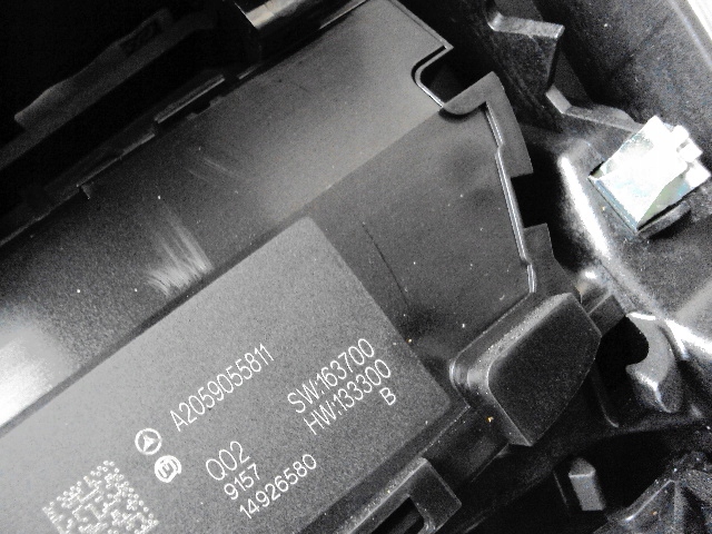 фото №15, Панель радио кондиционера mercedes c-klasa w205 fl