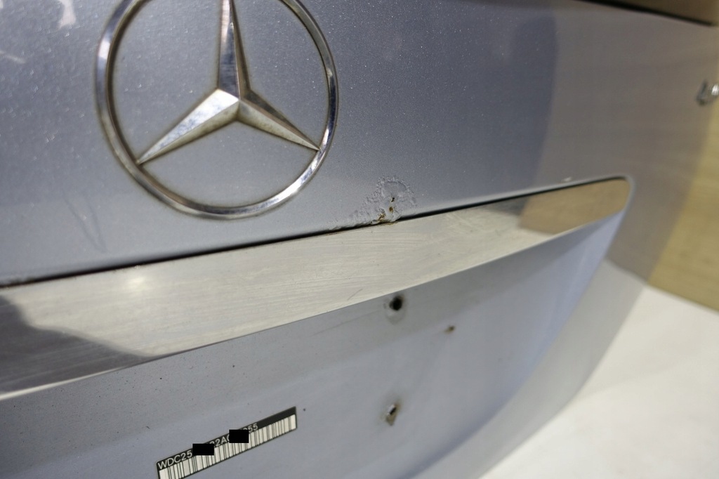 фото №4, Mercedes w251 крышка багажника задняя задняя 349 r-klasa комплект
