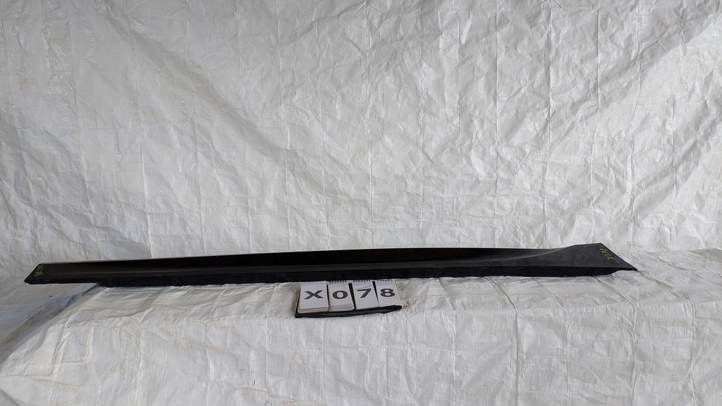 фото №1, Bmw f20 m-pakiet lift накладка молдинг поріг права