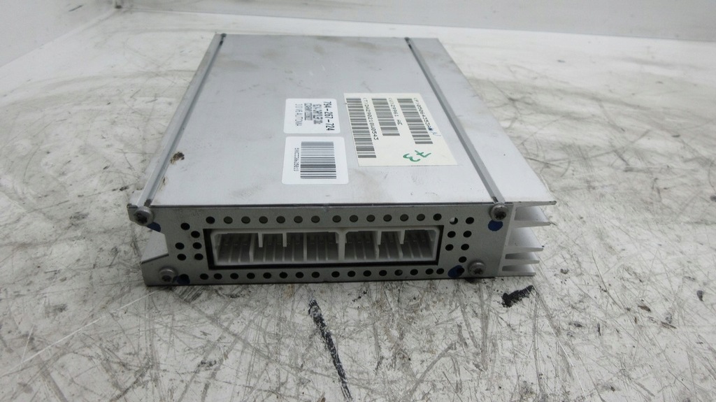 фото №5, Chrysler 300c усилитель p05064353an