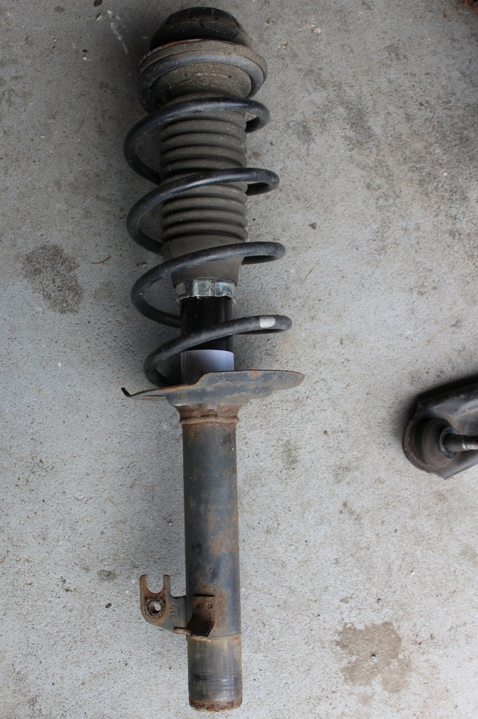 фото №1, Peugeot 107 108 citroen c1 aygo mcperson левая амортизатор