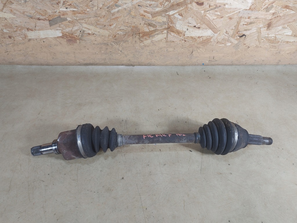 Купить Fiesta mk7 1.6 tdci приводной вал левая