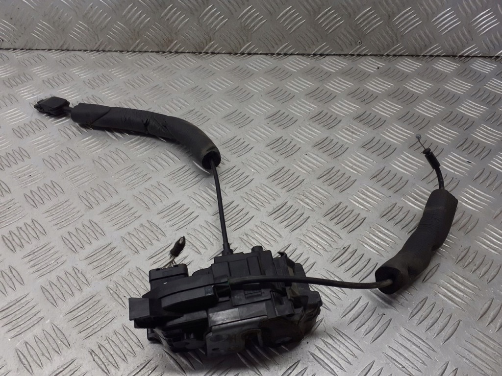 фото №1, Замок двері центральний лівий задня renault laguna iii 2.0 dci 825000004r