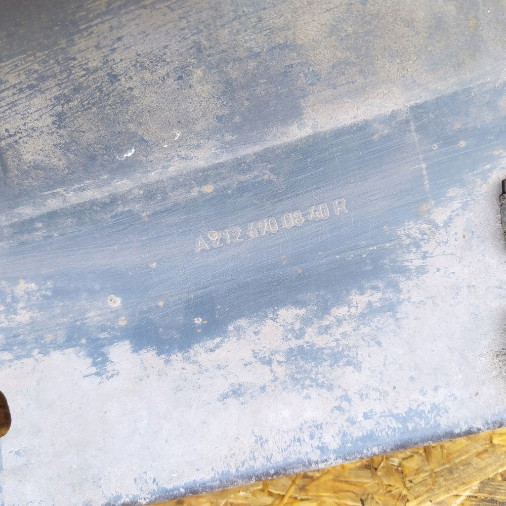 фото №7, Mercedes w212 kombi молдинг порог правая