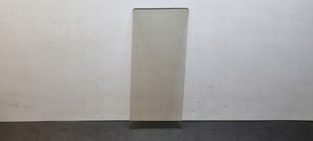 фото №1, Стекло nissan patrol