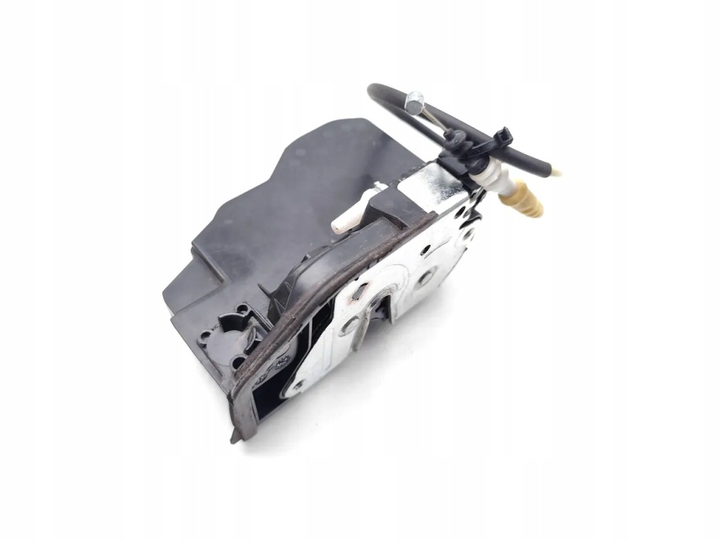 Bmw 5 series замок дверь задних задний  prawidłowy 2014 седан 4/5dr 7202148 Доставка