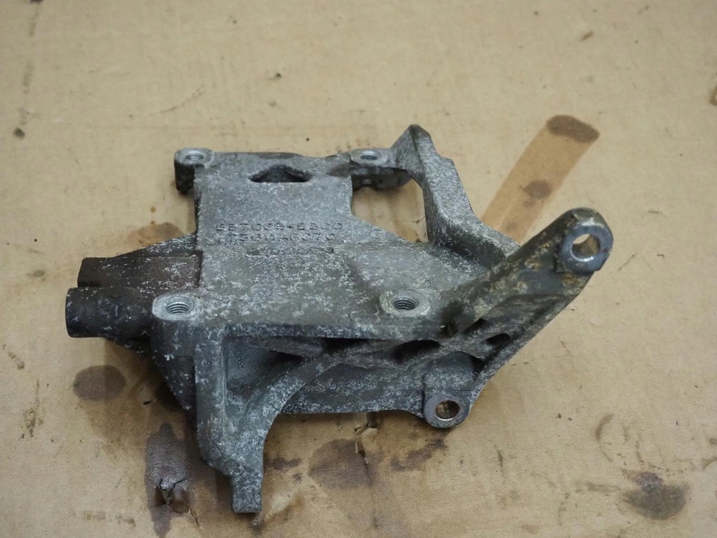 фото №11, Кронштейн насоса кондиционера subaru legacy iii 2.0 ej20