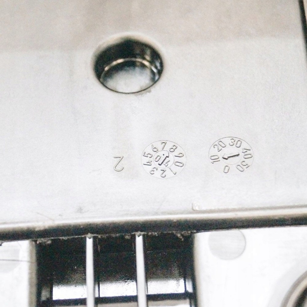 фото №8, Ford transit 2004 крышка клапанов