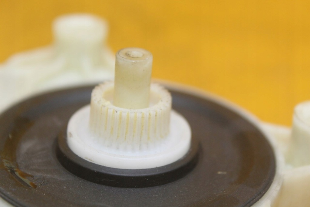 фото №8, Моторчик скло лівий перед peugeot 308 ii 9677734880