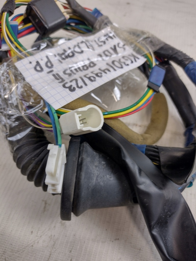 фото №5, Электропроводка дверь правый перед toyota prius ii 08r.