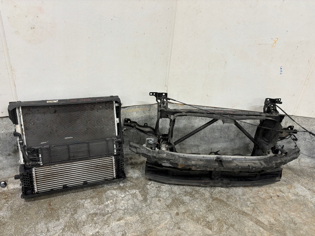 фото №10, Bmw g06 x6 lci lift kompletny перед радиатор pas передний капот лампы b2.