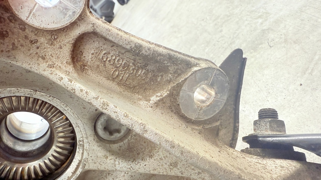 фото №7, Bmw g20 sedan поворотный кулак амортизатор рычаги левый задняя комплект 6899305