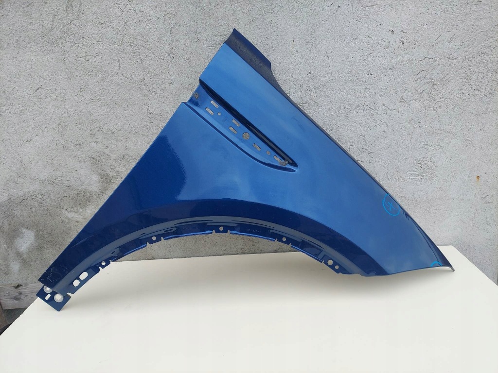 Купить Jaguar e-pace x540 крыло  правый  перед передний