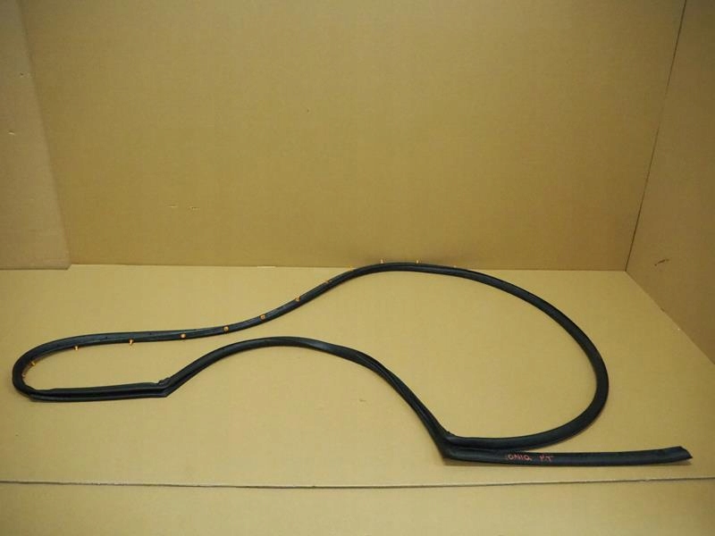 фото №1, Прокладка дверь правая задняя hyundai ioniq