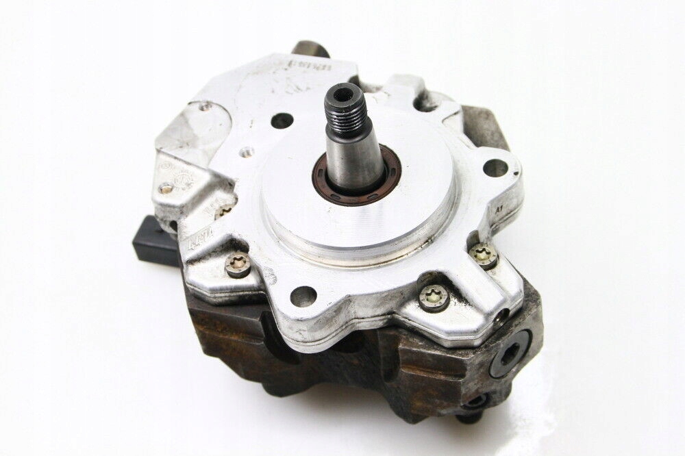 Насос топлива давления впрыскная 2.0d bmw 3 e90 e91 e93 e87 e46 e60 Доставка