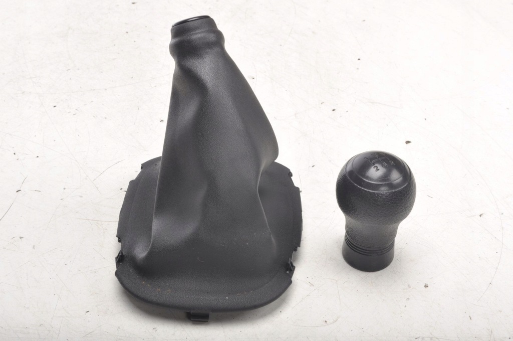 Купити Peugeot 108 ручка перемикання передач