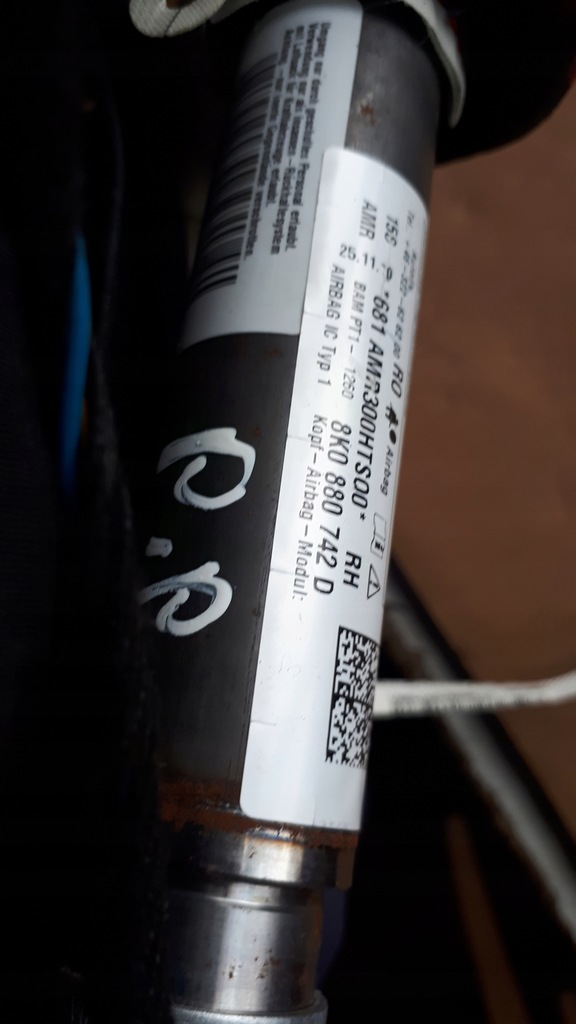 фото №6, A4 b8 s4 шторка безопасности правая правый перед air bag 8k0880742d