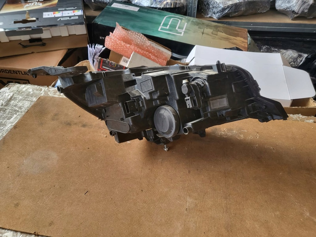 фото №6, Peugeot 208 ii 19- лампа левая оригинальная