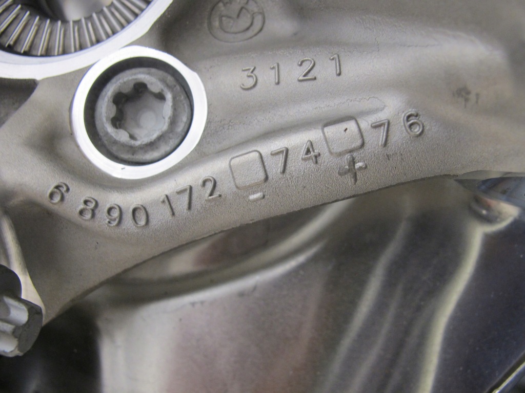 фото №7, Поворотный кулак амортизатор рычаг bmw u06 6890172 5a13768 nowa