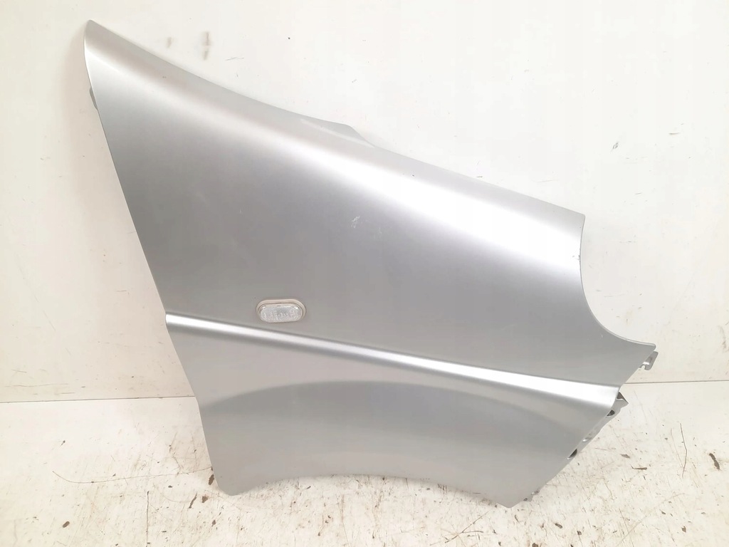 фото №12, 2012 nissan primastar крила