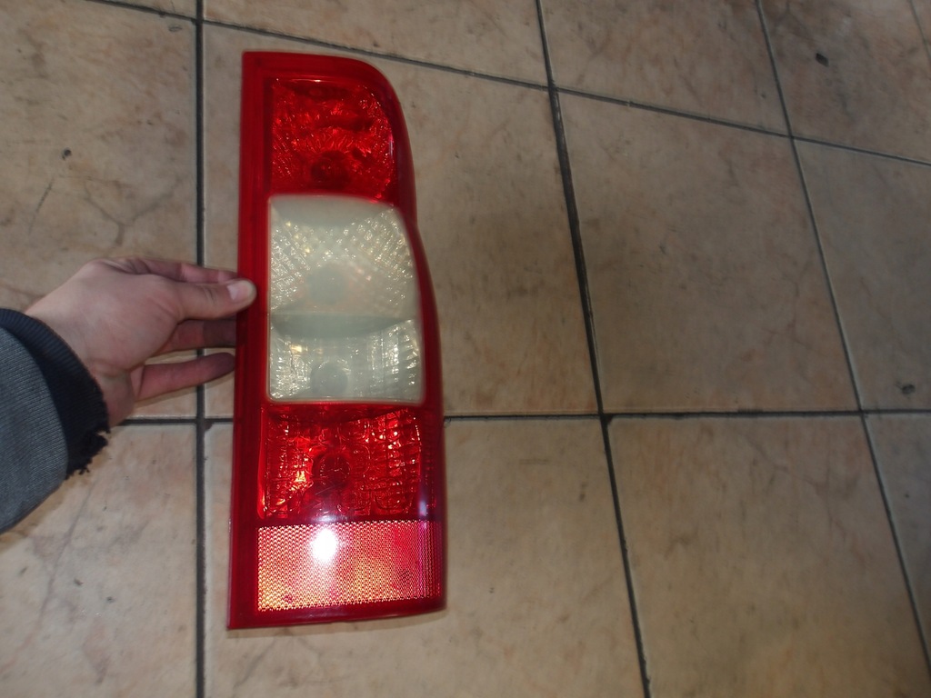 фото №1, Ford transit vi 2006-2013 лампа задня права
