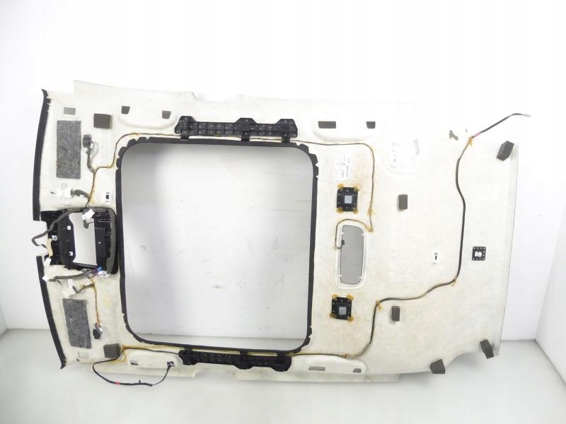 Стеля infiniti q30 люк Недорого