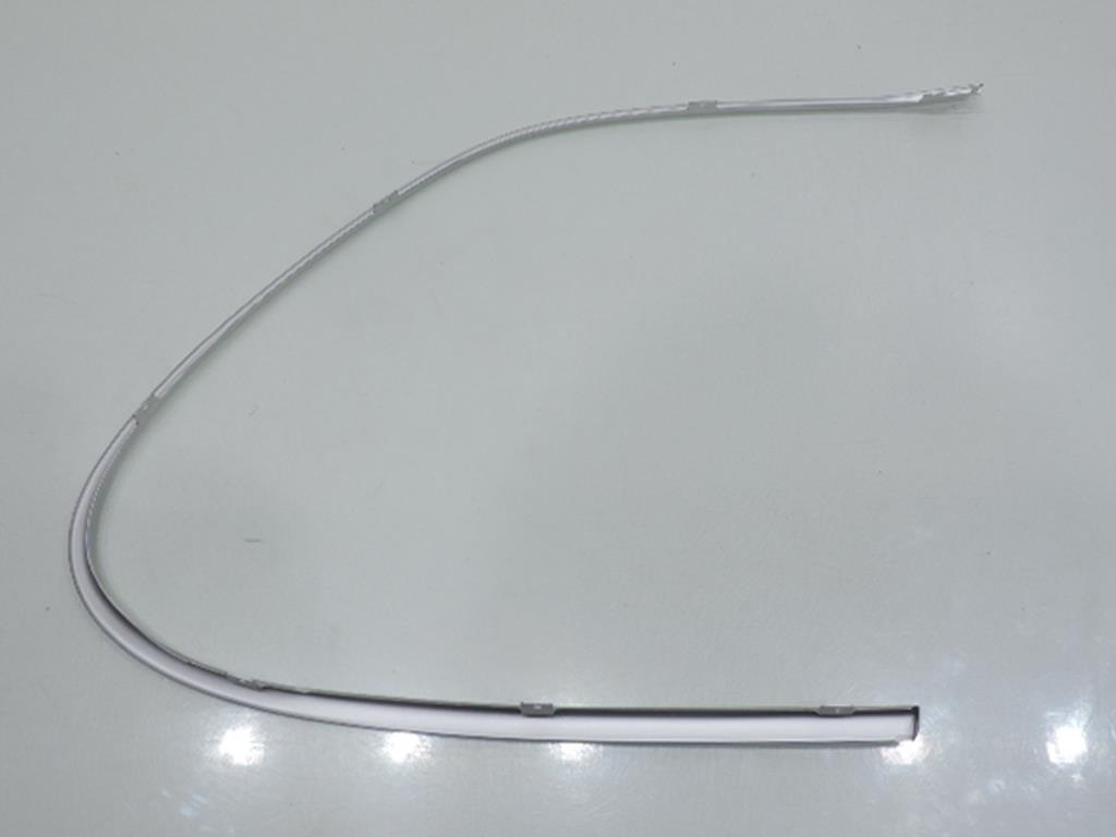 фото №8, Молдинг скло кузовний лівий задня porsche cayenne