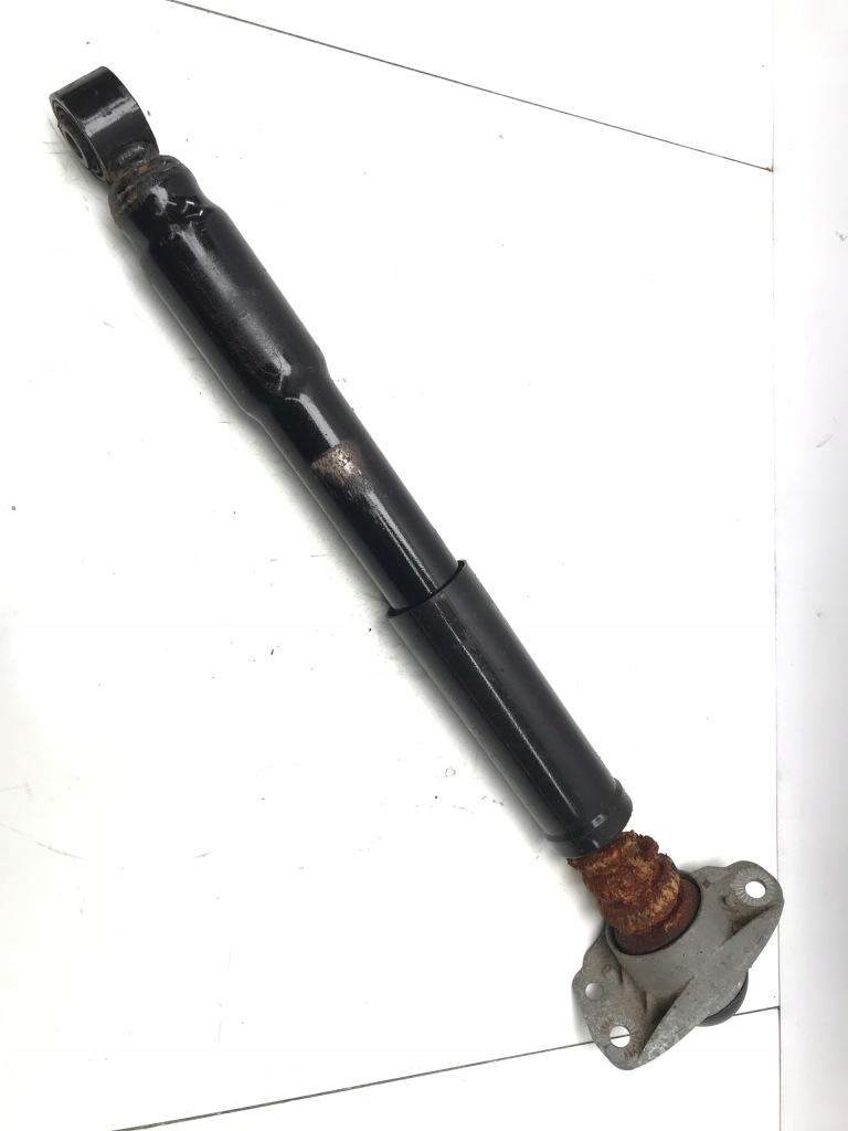 фото №1, Skoda yeti 4x4 амортизатор амортизатор задний