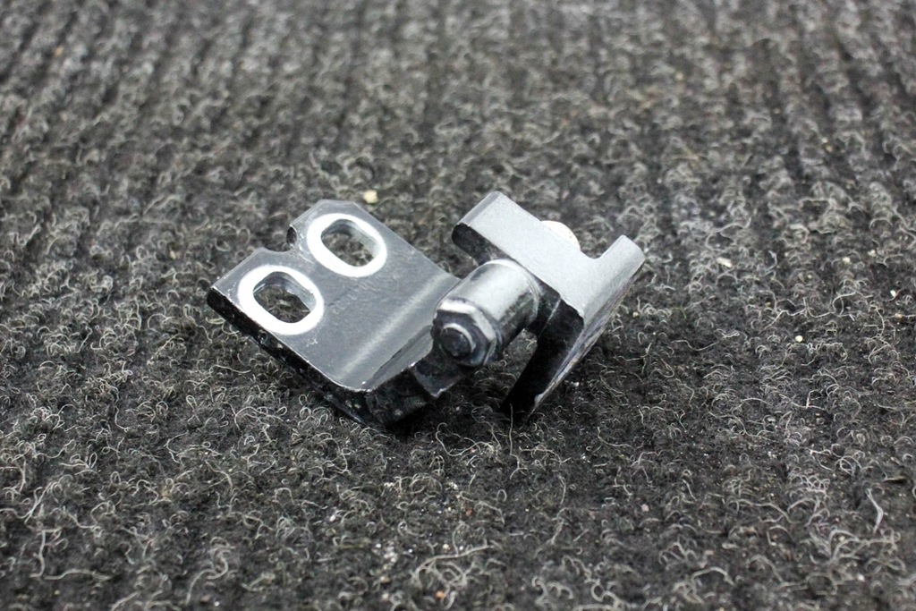 фото №7, Петля лівих задніх двері alfa romeo giulia 952_ a048903 2.0l бензиновий