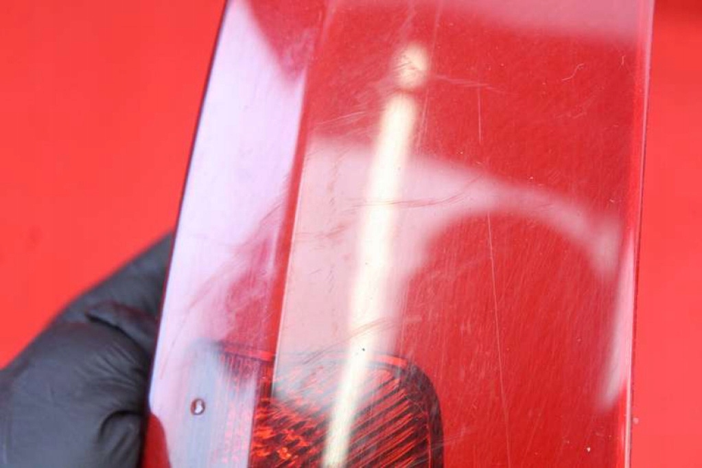 фото №7, Лампа права задня задня верхній відбивач 30678221 volvo xc90 1 i 02-06