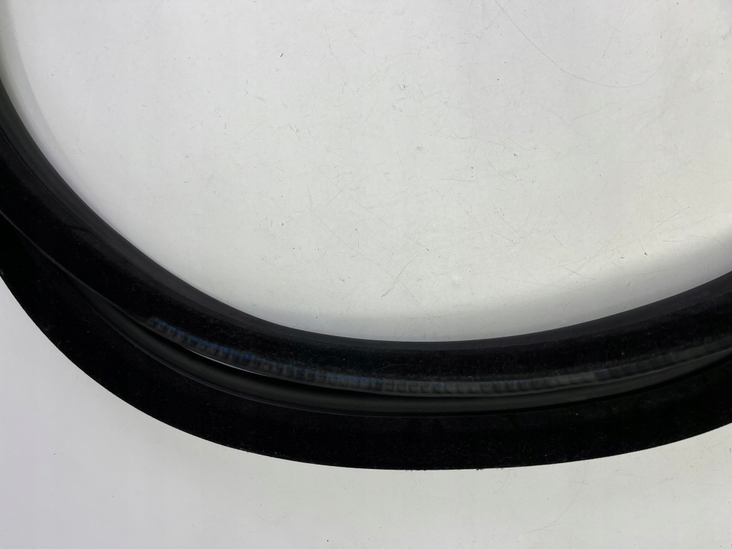 фото №9, Bmw f36 прокладка кузовная дверь задних левых правых 7401894