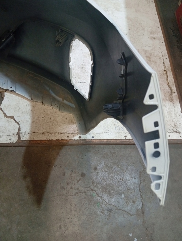 Бампер bmw 2 u06 active tourer перед nr m675 решётка Оригинал