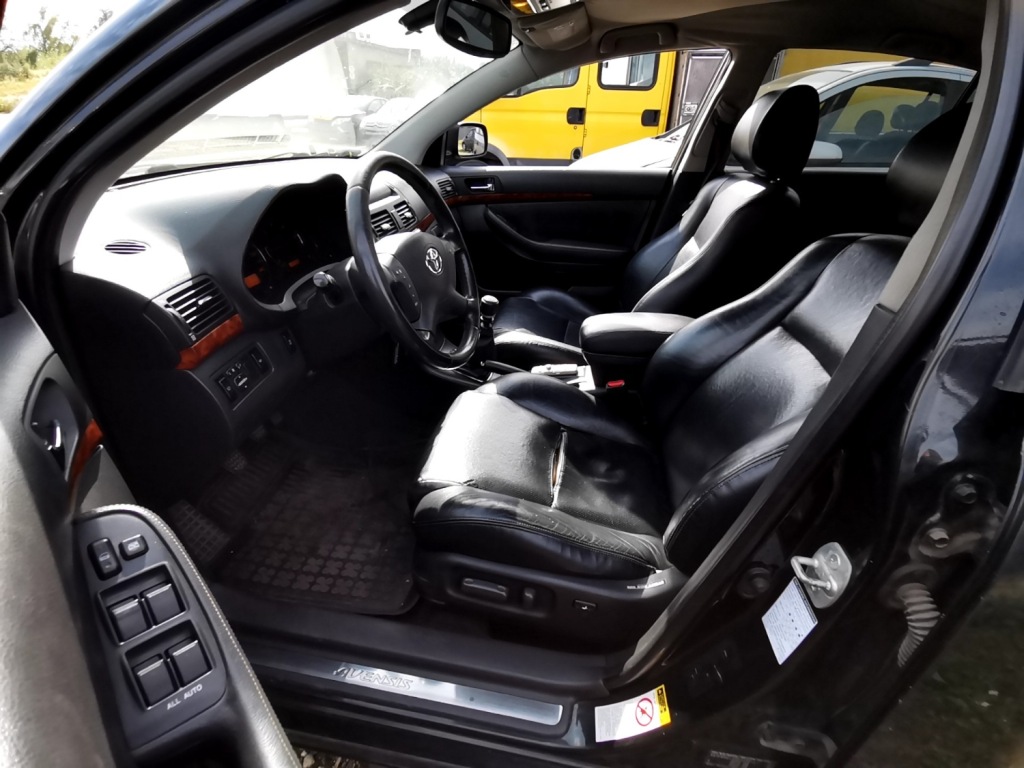 Купить Toyota avensis коробка предохранителей 2005 2.2l 82641ca818f 82641-ca818-f,