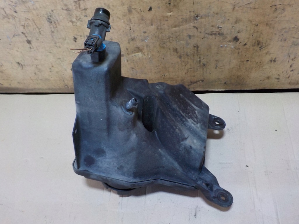 фото №5, Bmw x1 e84 2.0 бачок розширювальний 10808611