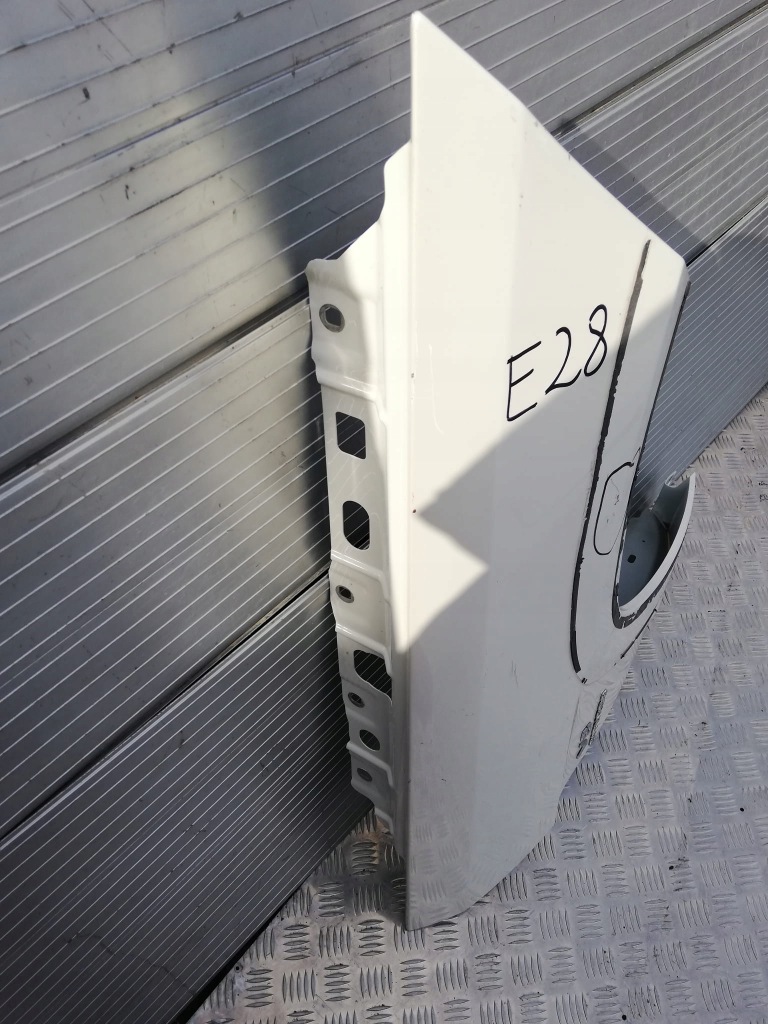 фото №5, E28 крыло mercedes gls w166