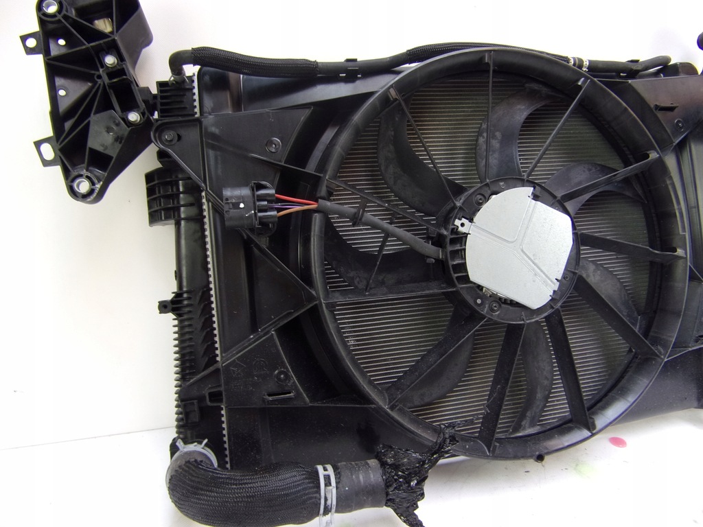 фото №5, Chrysler pacifica 3.6 16- радіатор wody вентилятор 68217321aa