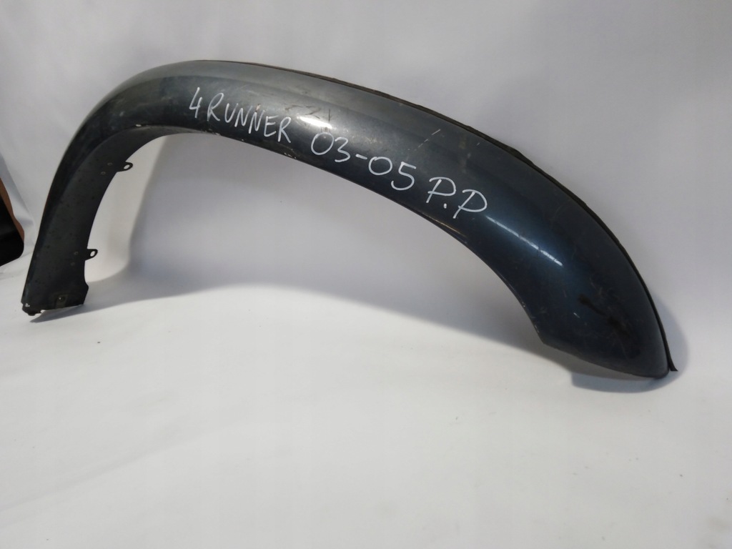 фото №2, Toyota 4 runner 03-05r молдинг крила права перед