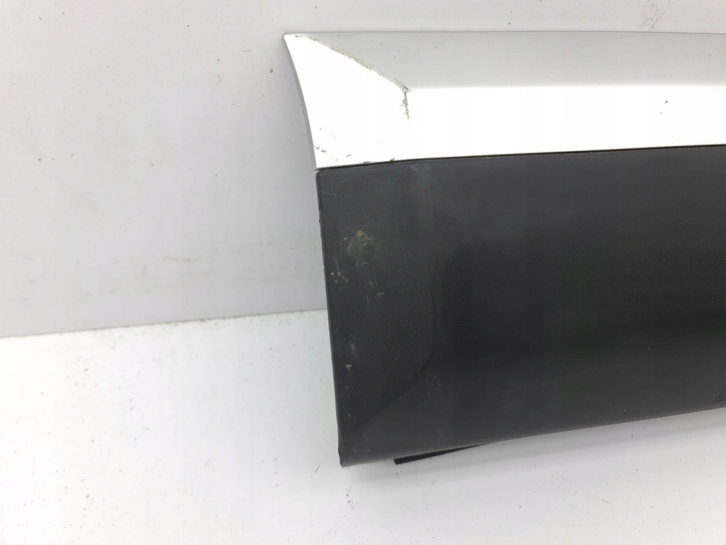 фото №12, Peugeot 2008 ii 2021 правая сторона молдинг дверь передних