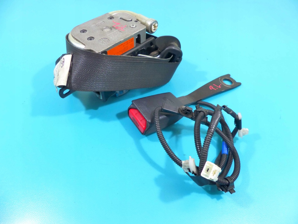 фото №1, Pas безопасности правый перед toyota yaris iii