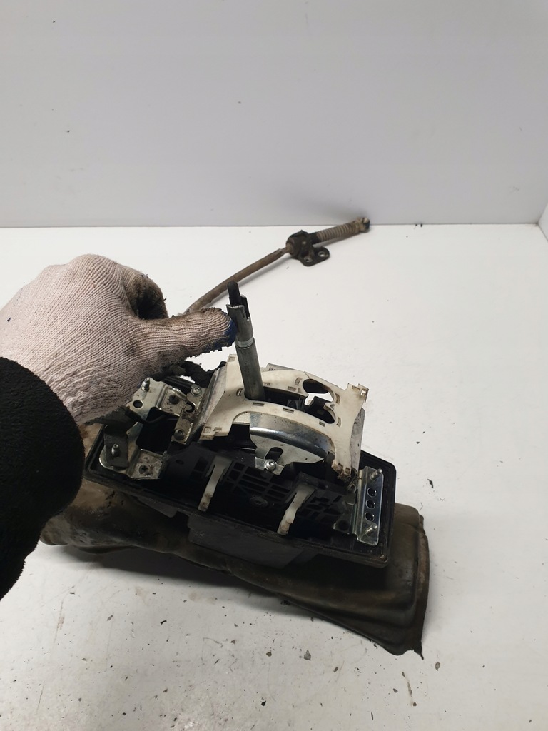 фото №6, Домкрат переключения передач audi a8 d3 4.2 b 4e1713041f