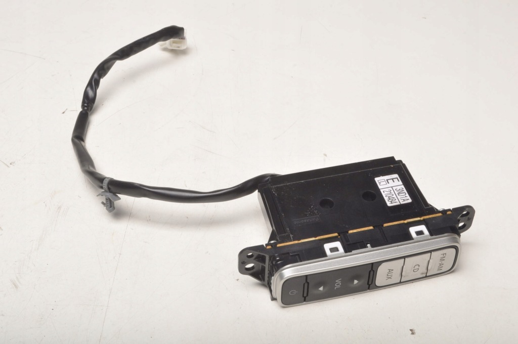 фото №3, Nissan leaf i ze0 перемикачі радіо 3nd1a210484