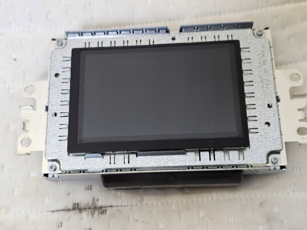 фото №1, Екран дисплей монітор радіо volvo v40 ii 31466015