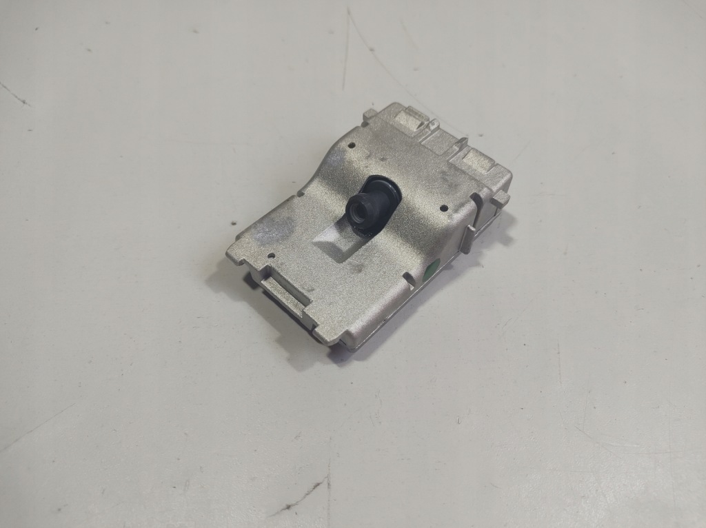 фото №1, Jeep compass 17r- камера перед скло передньої 68251800af