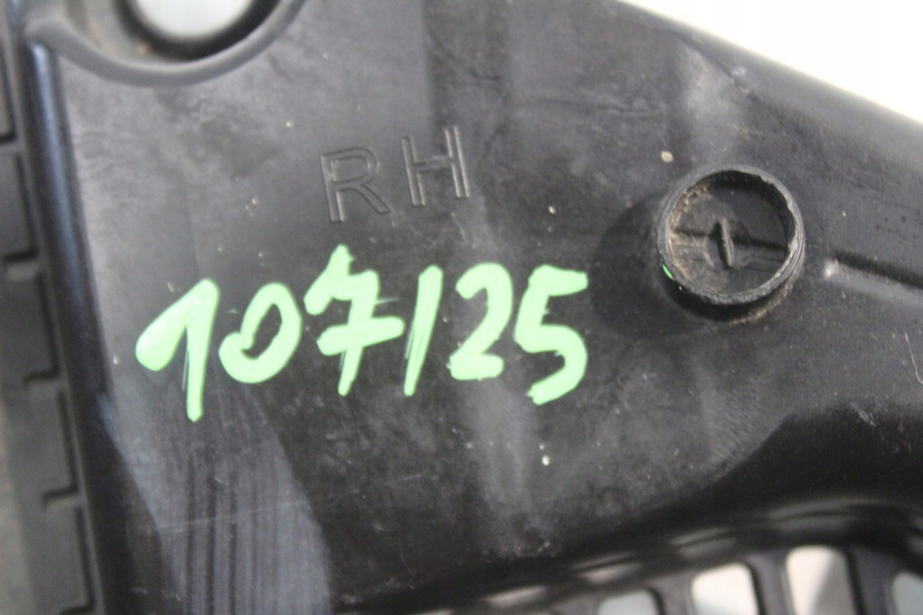 фото №5, Решітка жабо bmw x3 f25 cała oem 15671610