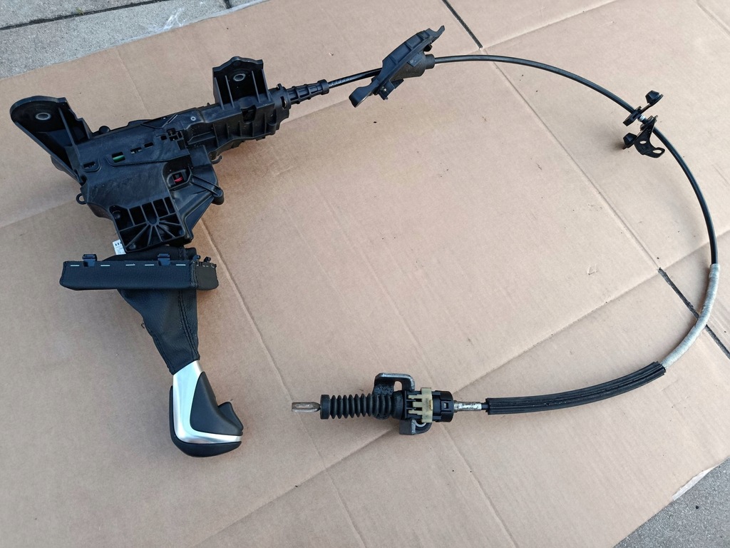 фото №15, Механізм вмикання передач steptronic домкрат троси автоматична коробка передач bmw x1 f48